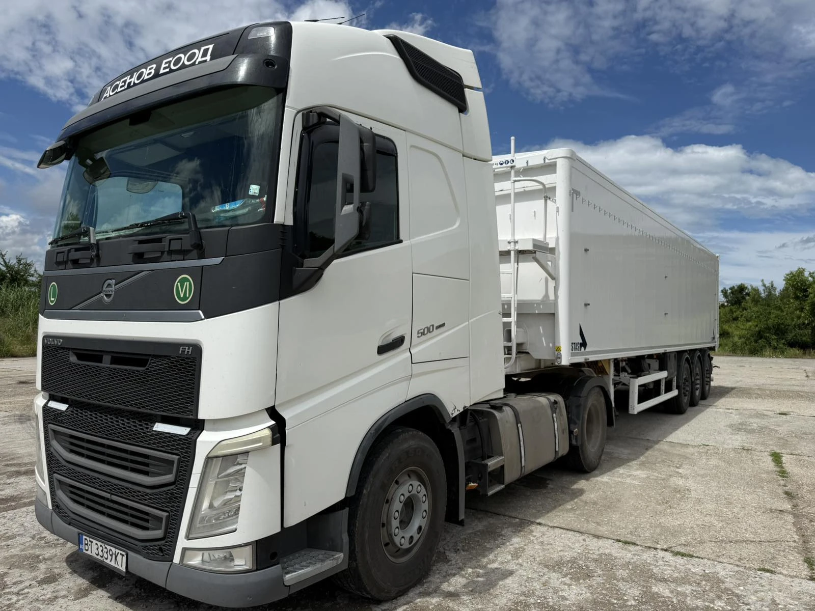 Volvo Fh КОМПОЗИЗИЯ, снимка 2 - Камиони - 54752030
