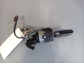 Контактен ключ Пежо 5008 1.6хди (б)