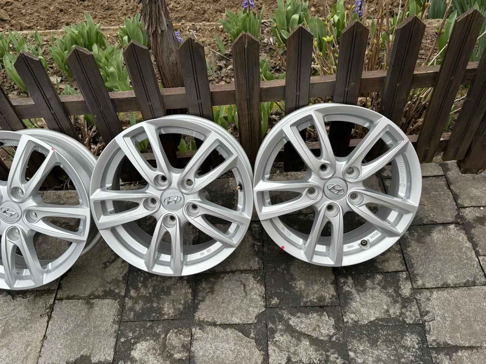 Джанти за Hyundai, снимка 7 - Гуми и джанти - 53953806