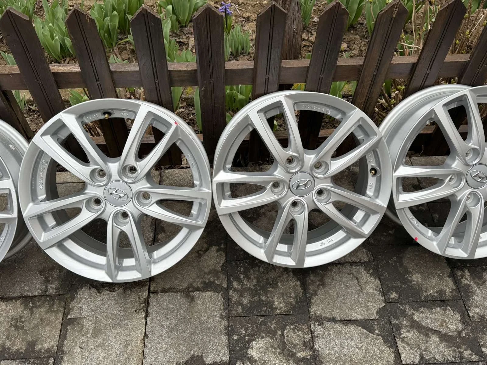 Джанти за Hyundai, снимка 5 - Гуми и джанти - 53953806