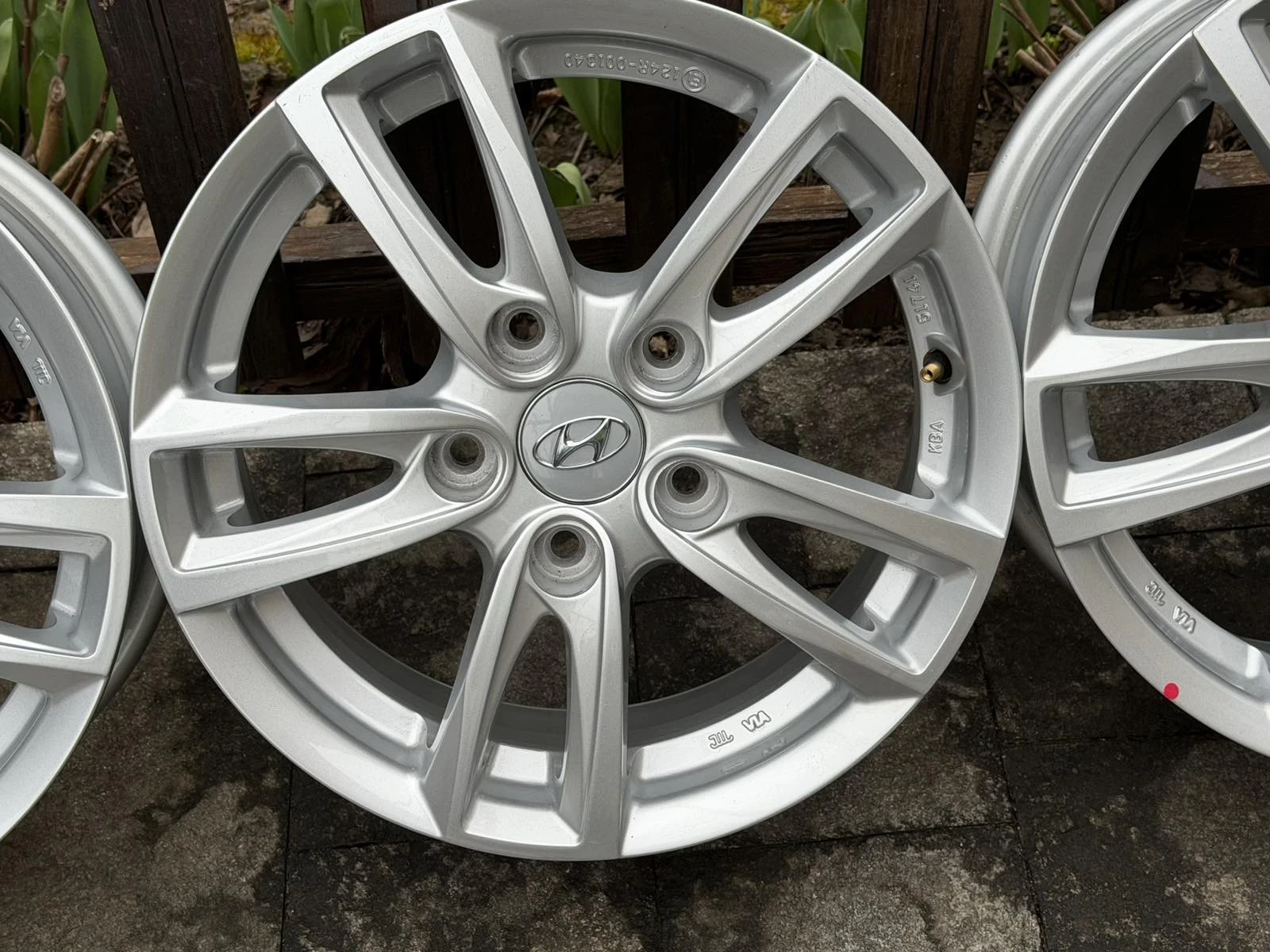 Джанти за Hyundai, снимка 2 - Гуми и джанти - 53953806