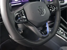 VW Golf 2.0 TSI 4MOTION R-LINE BLACK EDITION MATRIX, снимка 10