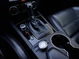 Mercedes-Benz C 63 AMG 6.2* V8* FACELIFT* DESIGNO* CARBON* , снимка 10