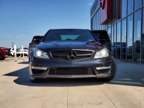 Mercedes-Benz C 63 AMG 6.2* V8* FACELIFT* DESIGNO* CARBON* , снимка 3