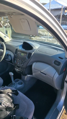 Toyota Yaris verso Automatic 1.3 vvti, снимка 5