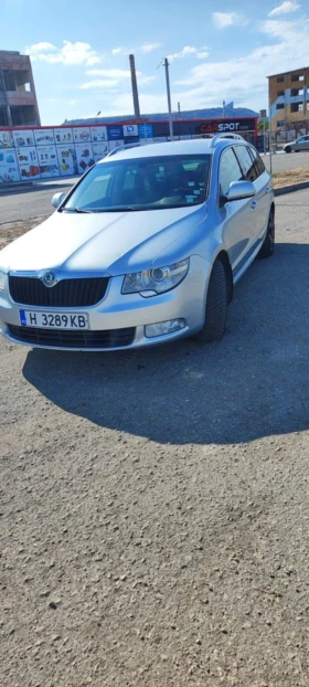 Skoda Superb - 6460 € / 12634.66 лв. - 36901336 3