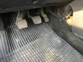 Peugeot 206 1, 4бен.75к.Климатик. - 1550 € / 3031.54 лв. - 71234614 13