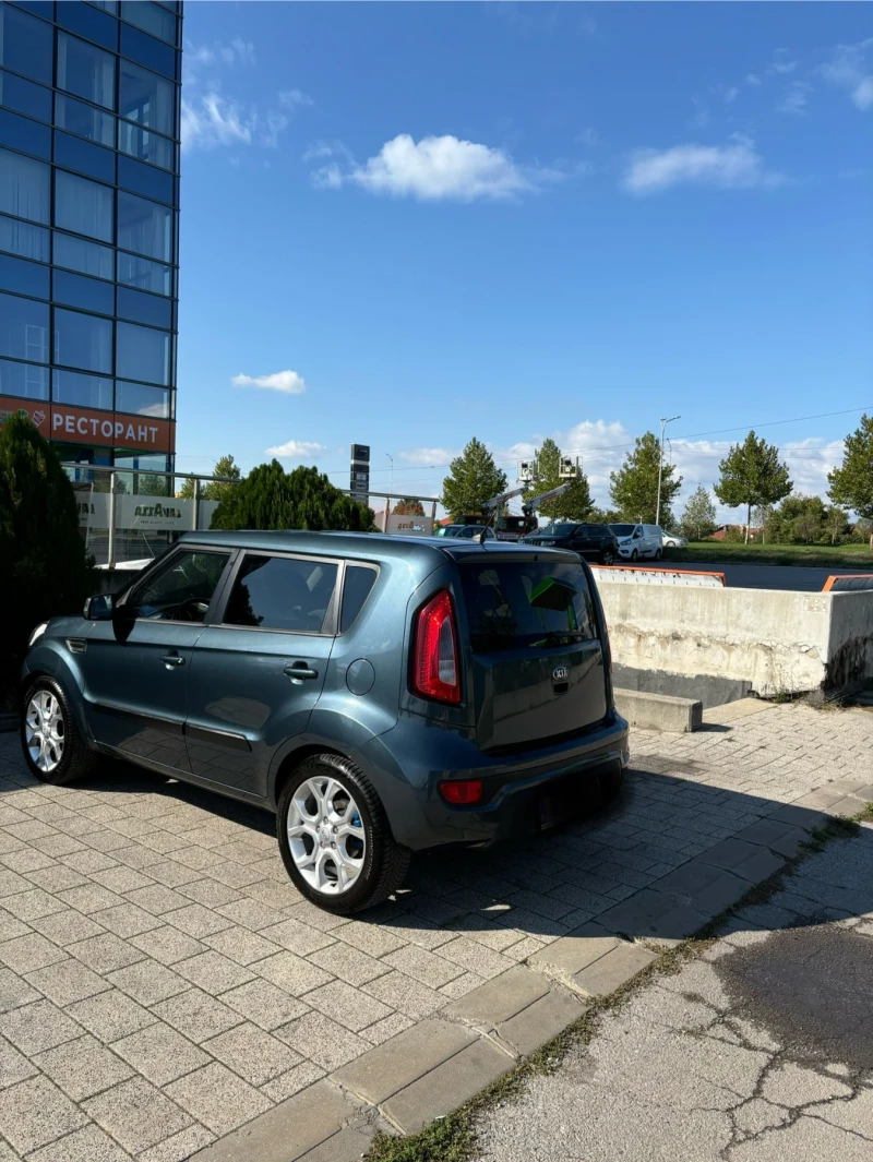 Kia Soul, снимка 5 - Автомобили и джипове - 47559726