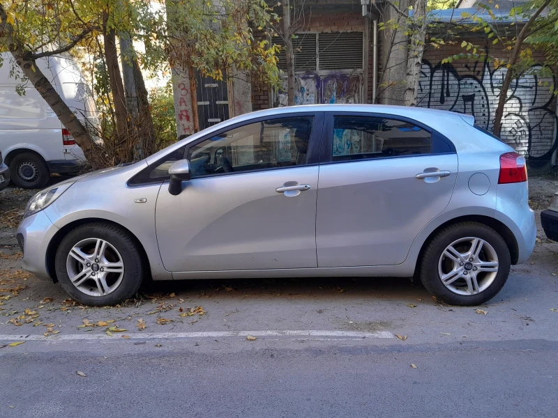 Kia Rio 1.25, снимка 1 - Автомобили и джипове - 47748660