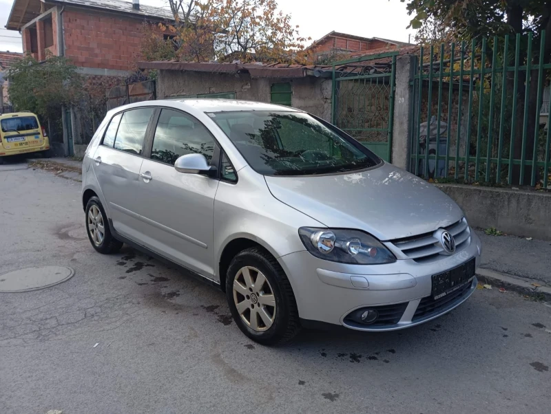 VW Golf Plus 2.0TDI 140kс, снимка 8 - Автомобили и джипове - 47933134