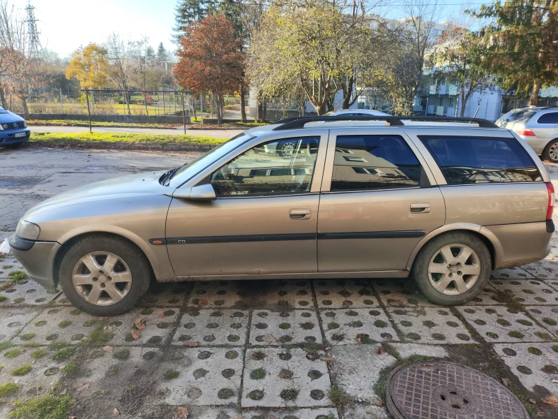 Opel Vectra, снимка 5 - Автомобили и джипове - 47992258