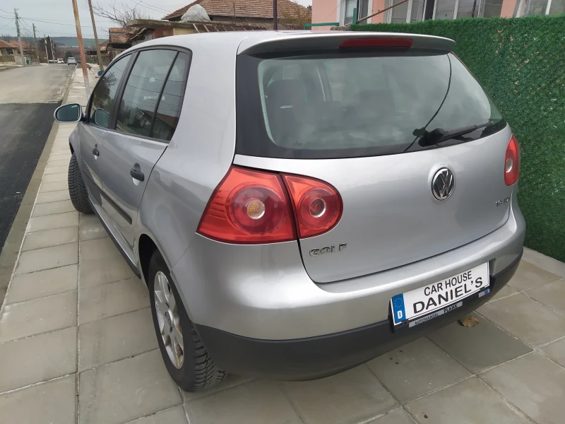 VW Golf, снимка 2 - Автомобили и джипове - 48115985