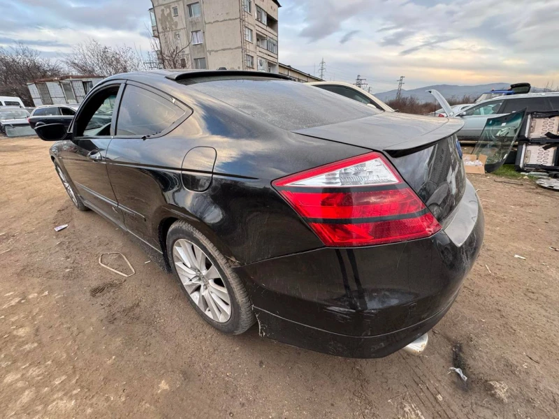 Honda Accord 3.5 V6 Купе, снимка 2 - Автомобили и джипове - 48418190