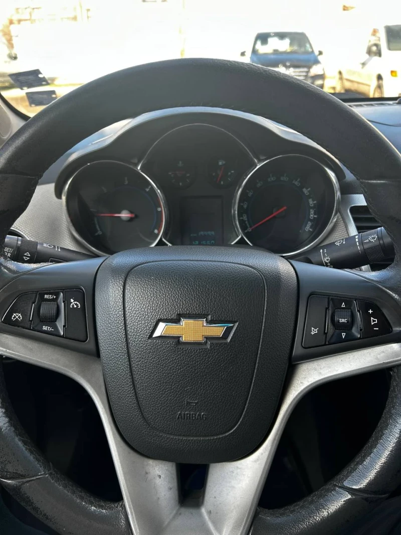 Chevrolet Cruze 2.0d/2 комплекта джанти/Без забележки, снимка 9 - Автомобили и джипове - 49361028