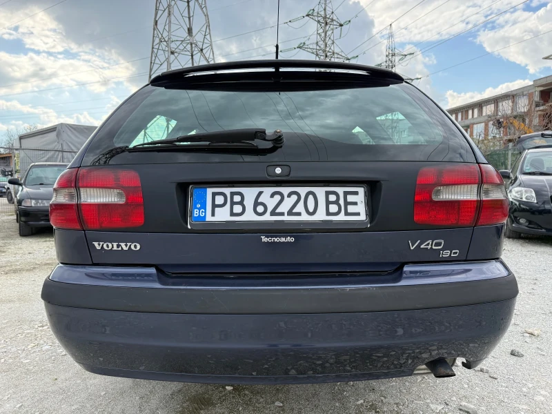 Volvo V40 1.9D 116 к.с., снимка 7 - Автомобили и джипове - 49764470
