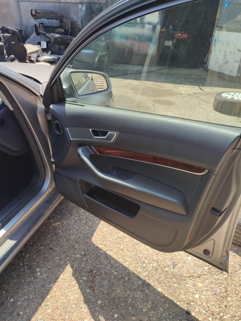 Audi A6 3.0 TDI quattro , снимка 9 - Автомобили и джипове - 52589405