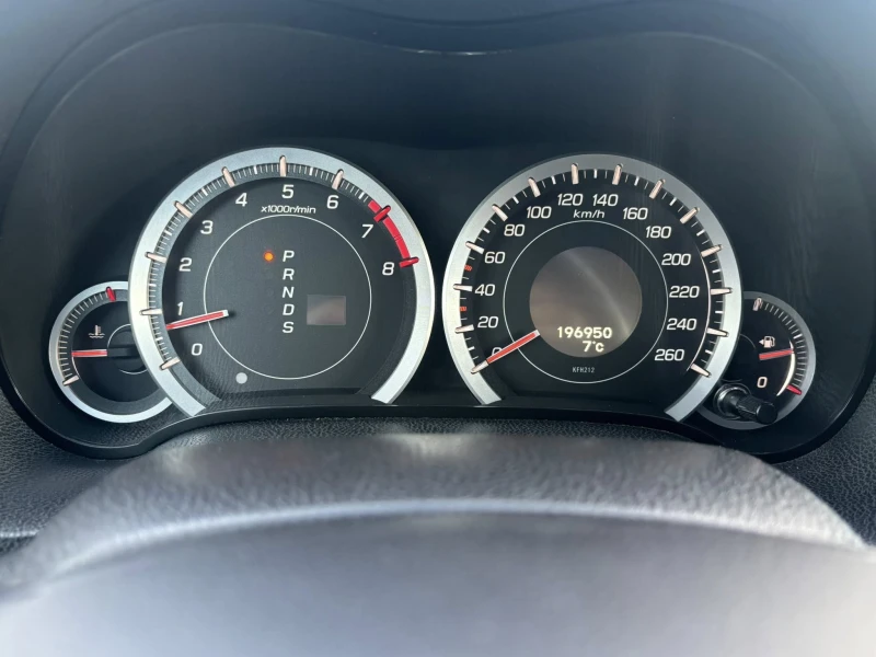 Honda Accord 2, 0 БЕНЗИН АВТОМАТИК, снимка 10 - Автомобили и джипове - 52829609