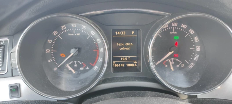 Skoda Superb, снимка 4 - Автомобили и джипове - 53261521