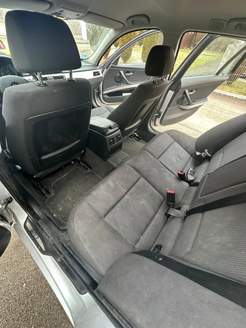 BMW 320 Комби, снимка 9 - Автомобили и джипове - 53297254