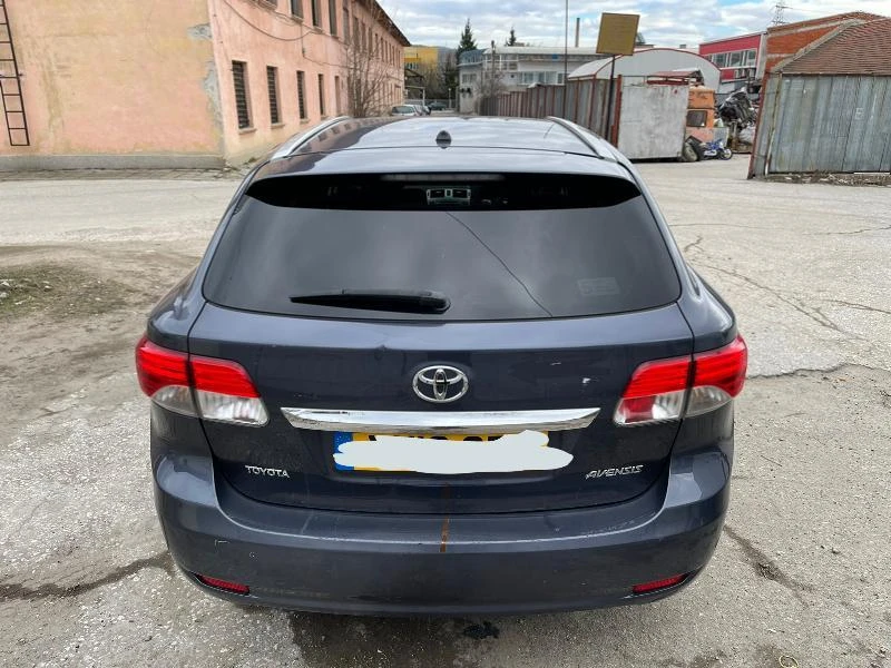 Toyota Avensis 20броя 2.0D-4D 124к.с  На Части - изображение 4