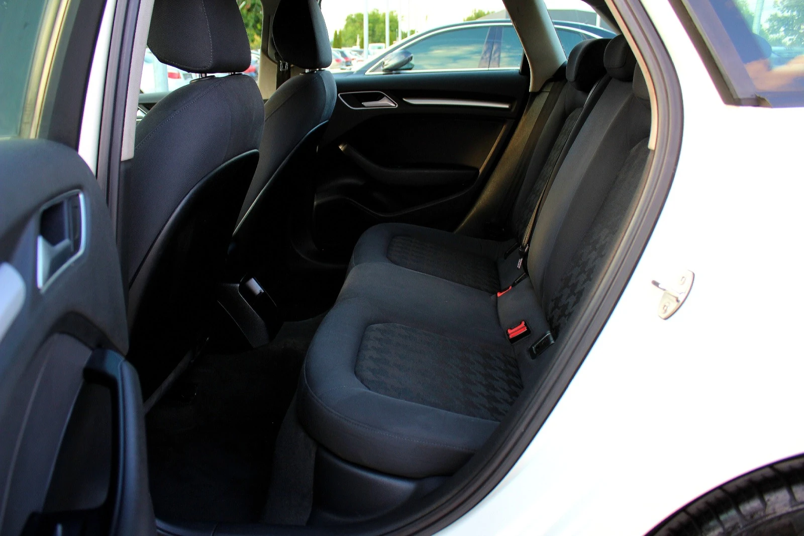 Audi A3 СОБСТВЕН ЛИЗИНГ | Mobile.bg — изображение 15