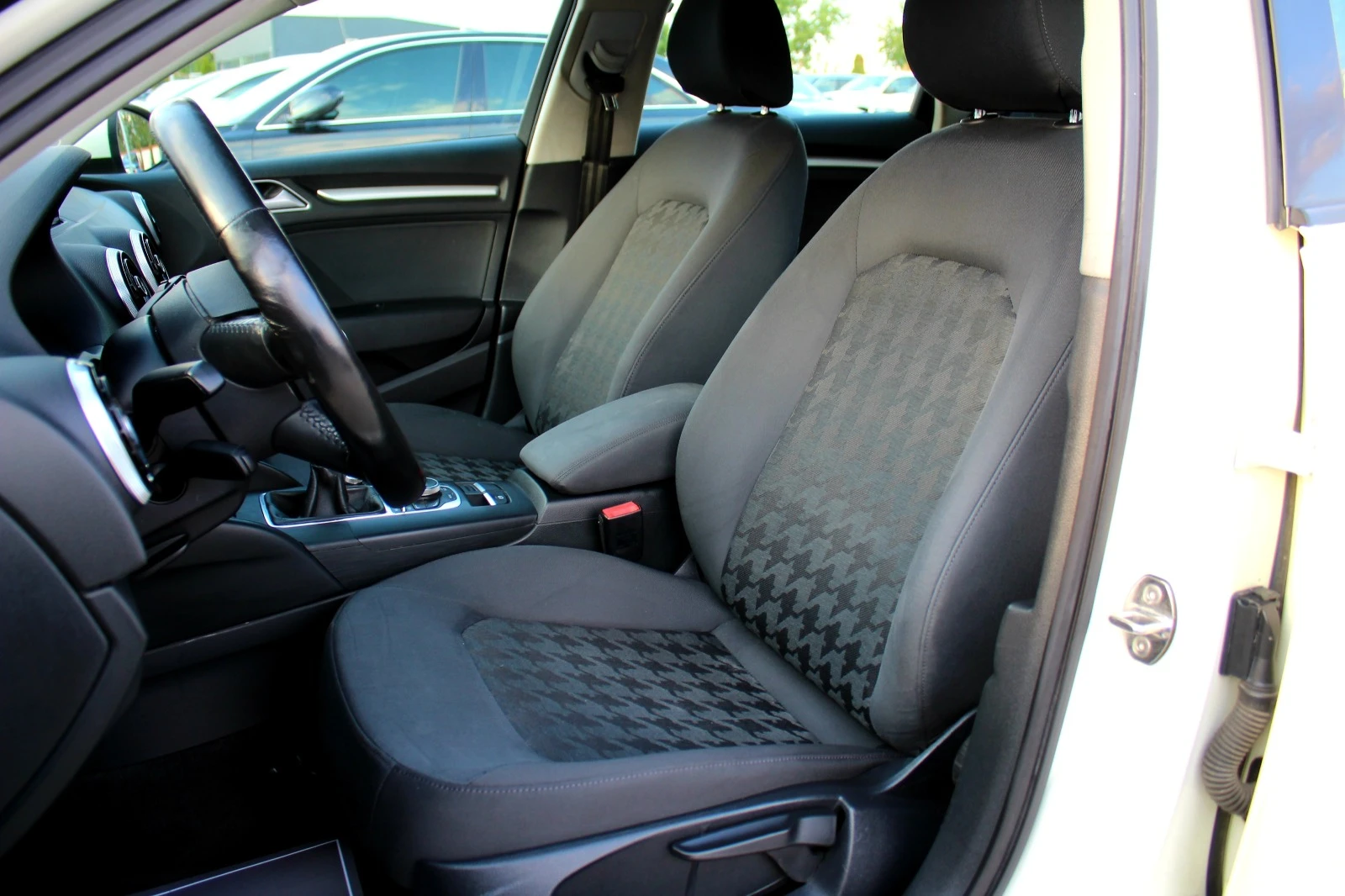 Audi A3 СОБСТВЕН ЛИЗИНГ | Mobile.bg — изображение 13