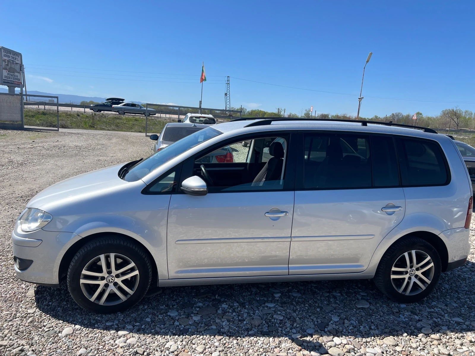 VW Touran 1.4 TSI Eco Fuel - изображение 8