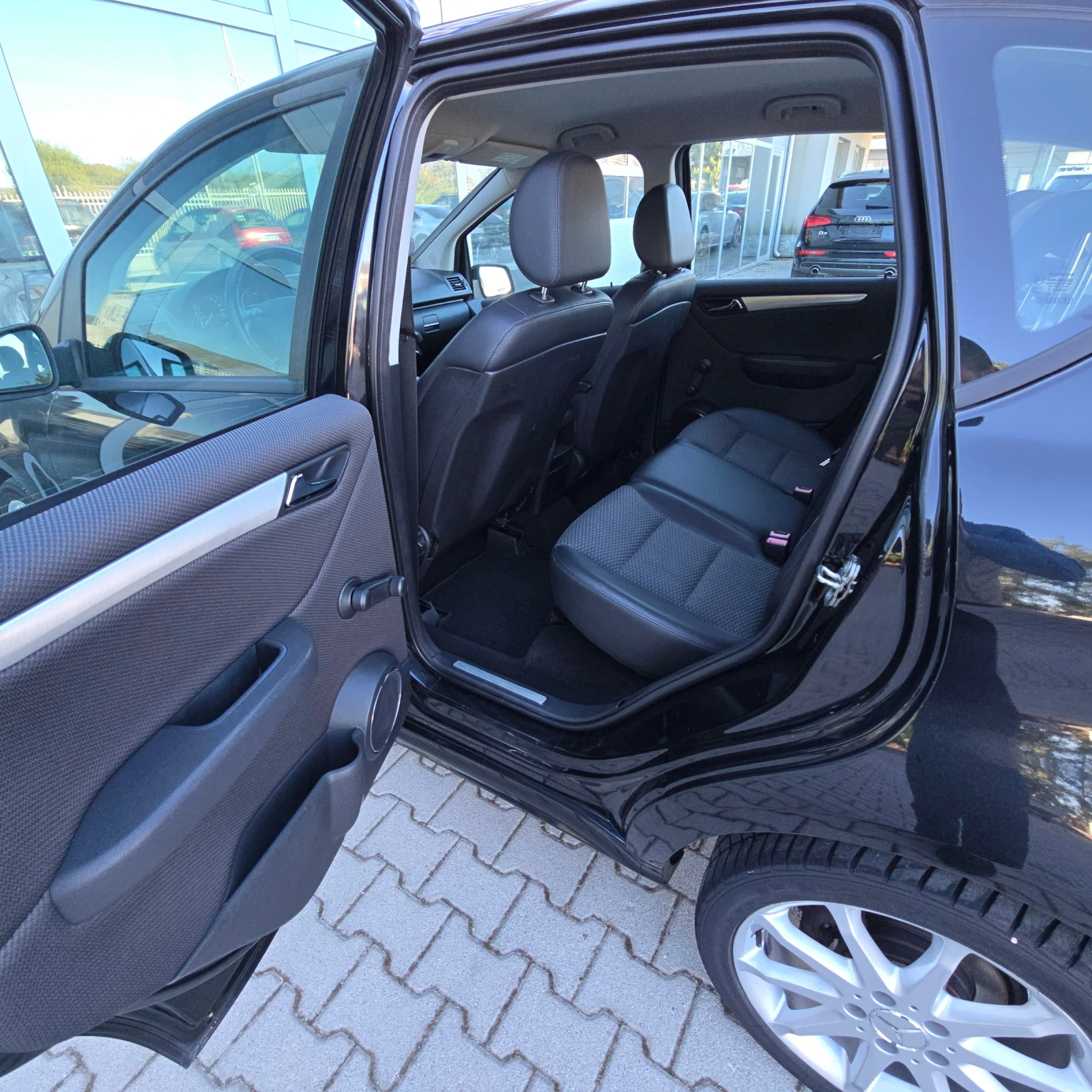 Mercedes-Benz A 180 175000!!!!AVANTGARDE!!! | Mobile.bg   12