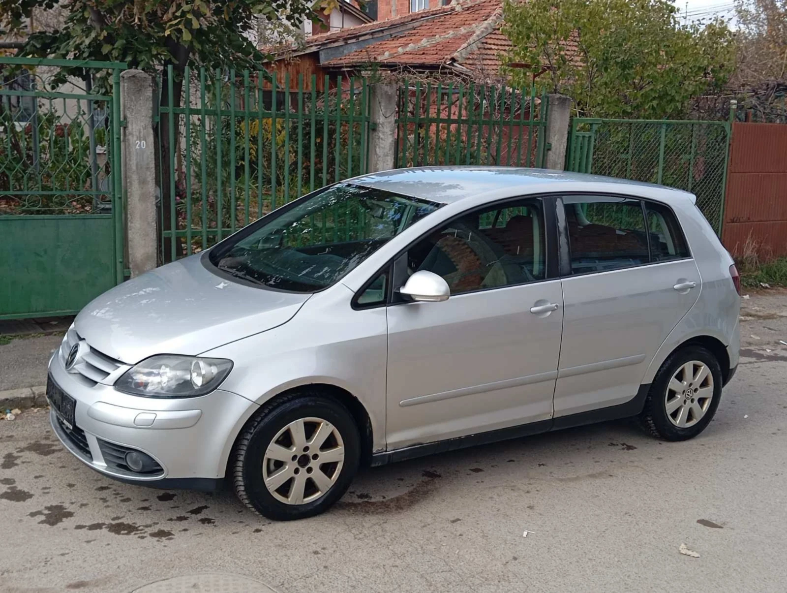 VW Golf Plus 2.0TDI 140kс - изображение 4