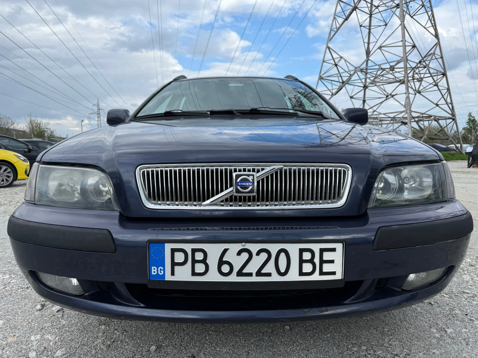 Volvo V40 1.9D 116 к.с. - изображение 3