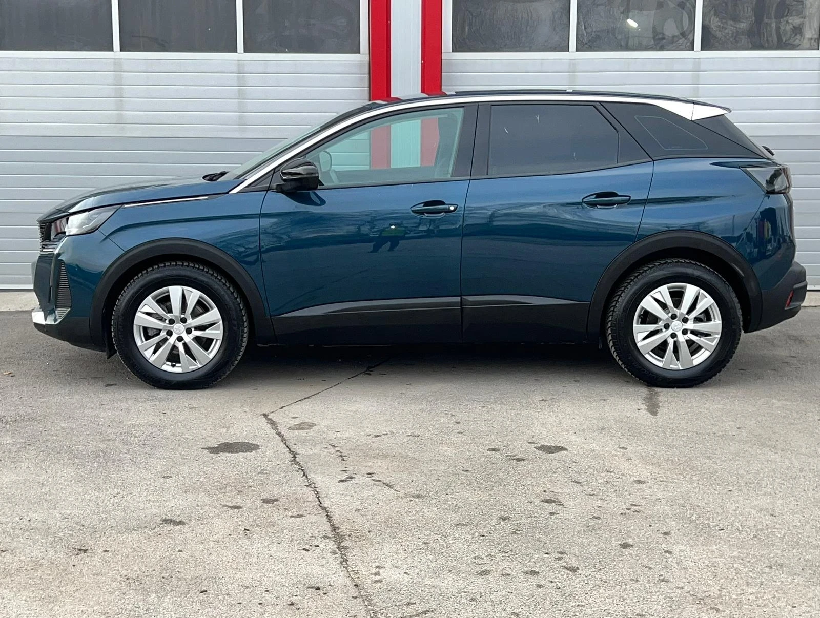 Peugeot 3008 1.5 BLUEHDI ALURE KLIMATRONIK EVRO 6C 37000KM  - изображение 6