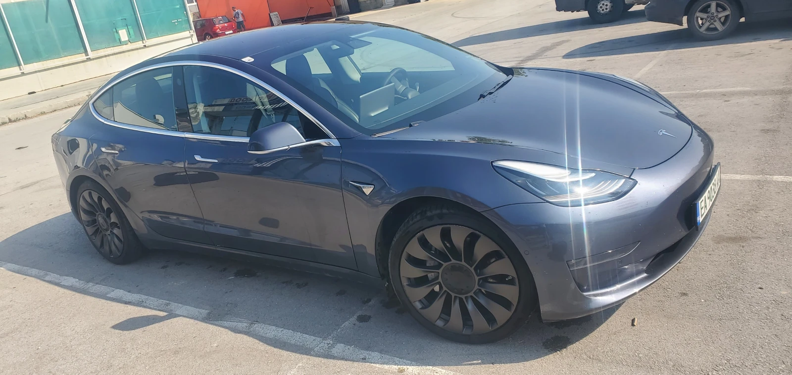 Tesla Model 3  - изображение 5