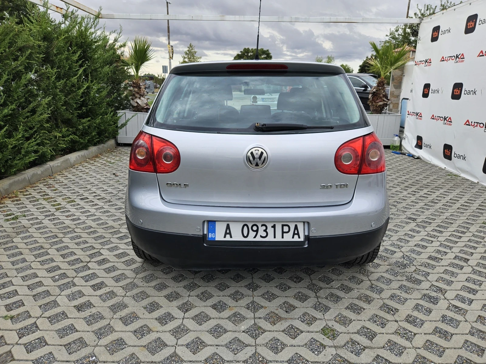VW Golf 2.0TDI-140кс= 6СКОРОСТИ= КЛИМАТРОНИК - изображение 4