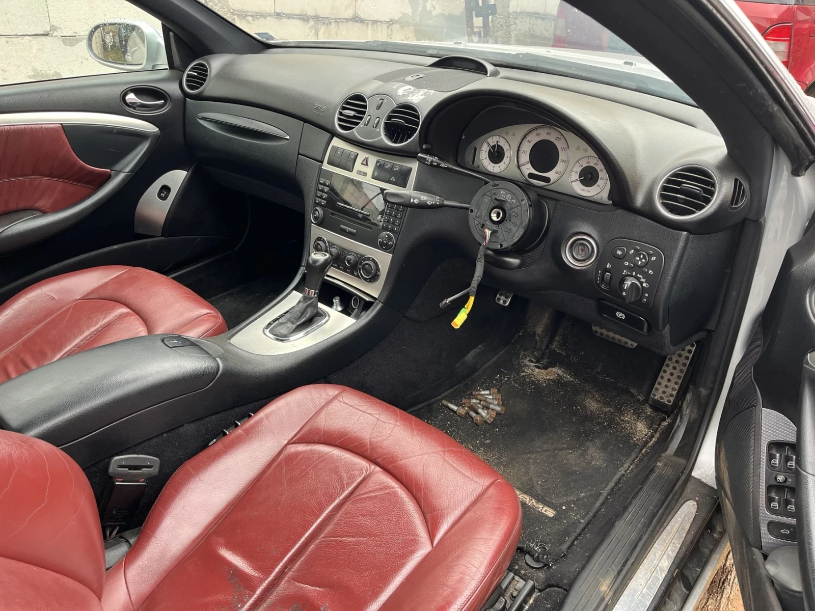 Mercedes-Benz CLK  - изображение 9
