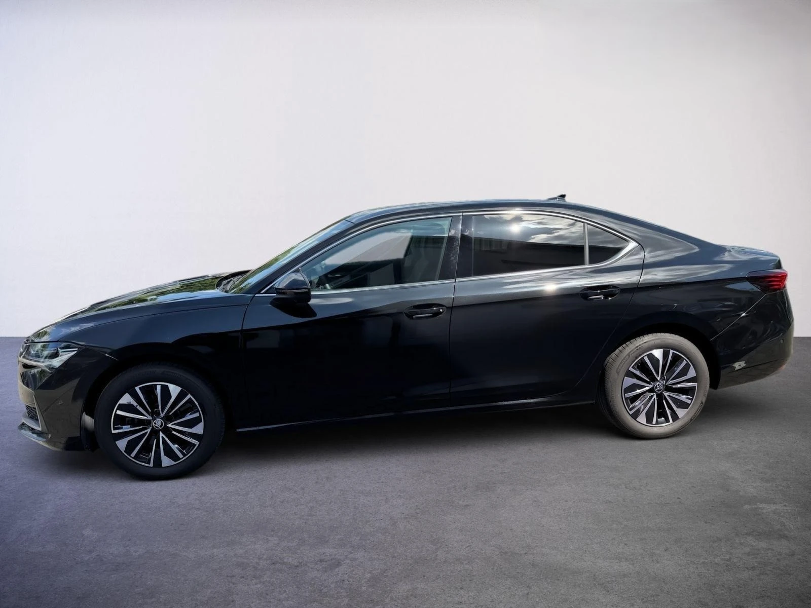 Skoda Superb 2.0 TDI 4x4 DSG SELECTION MATRIX ACC 360-CAMERA - изображение 4