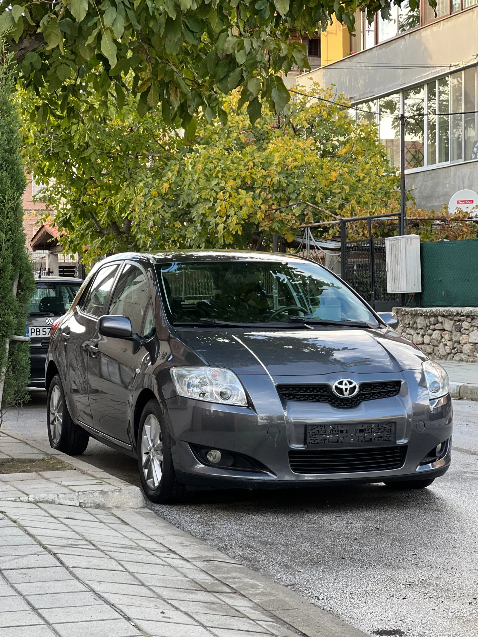 Toyota Auris 2.0 D4D 120кс. 2009г.  Италия 190хил. Реални - изображение 3