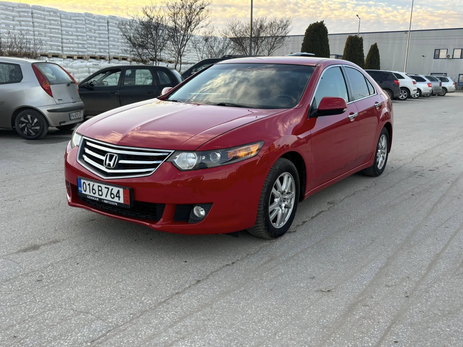 Honda Accord 2, 0 БЕНЗИН АВТОМАТИК - изображение 2