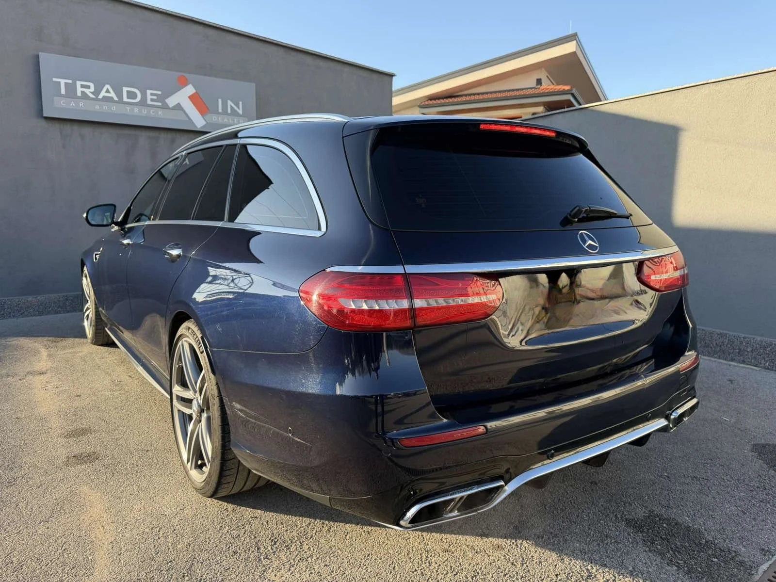 Mercedes-Benz E 63 AMG +  | Mobile.bg � ����������� 6