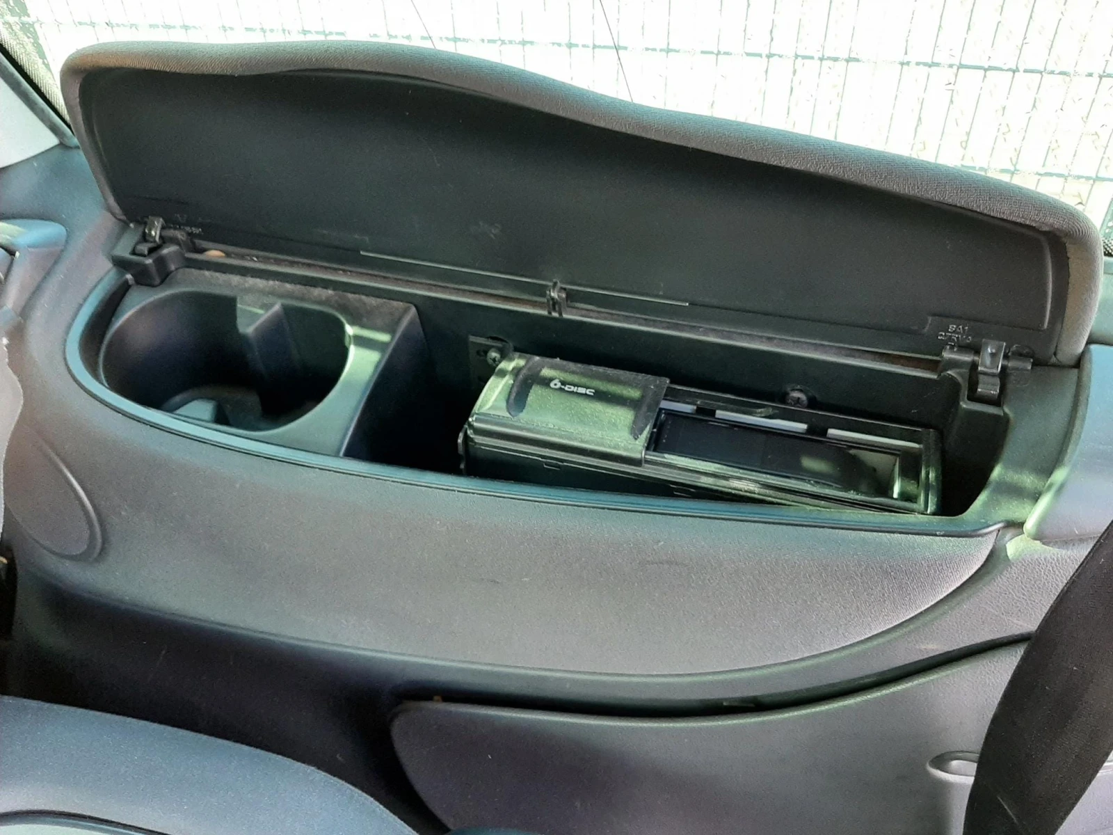 VW Sharan 1.9TDI 7местен - изображение 5