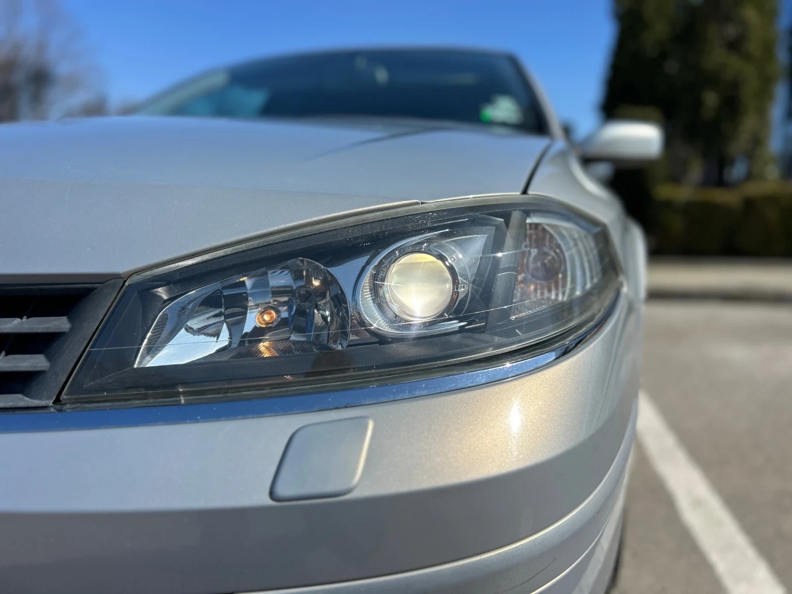 Renault Laguna 2.0i Initiale, снимка 7 - Автомобили и джипове - 53811818