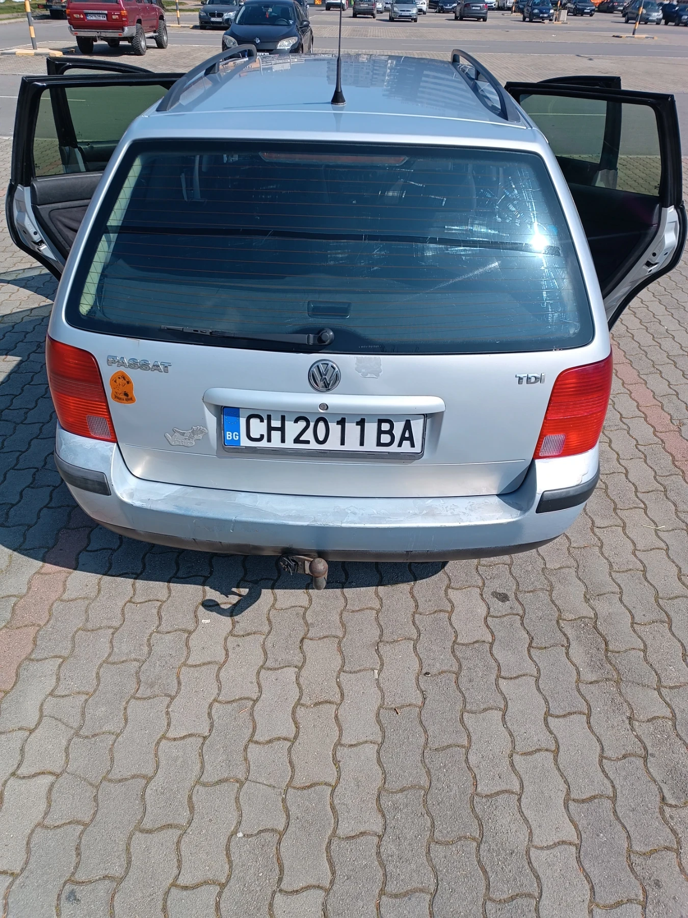 VW Passat 1, 9tdi #110кс., снимка 7 - Автомобили и джипове - 53837040