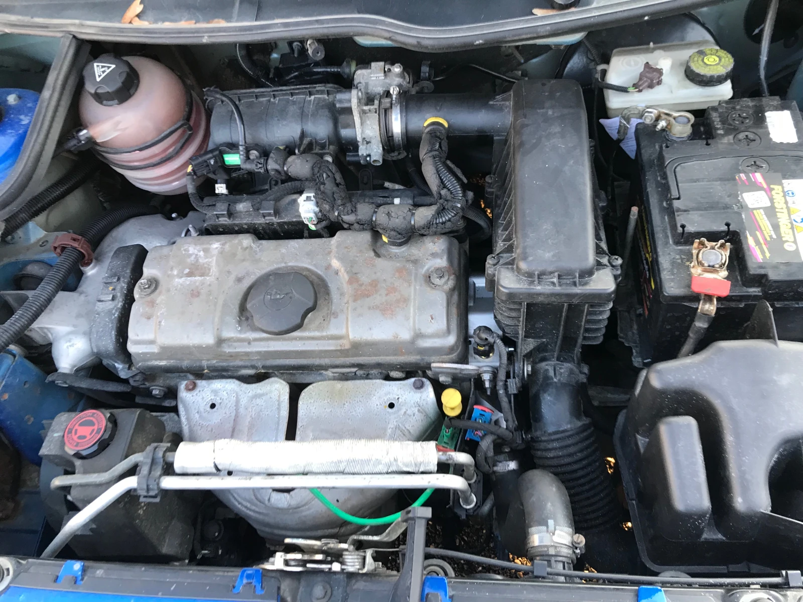 Peugeot 206 1, 4бен.75к.Климатик., снимка 12 - Автомобили и джипове - 54006680