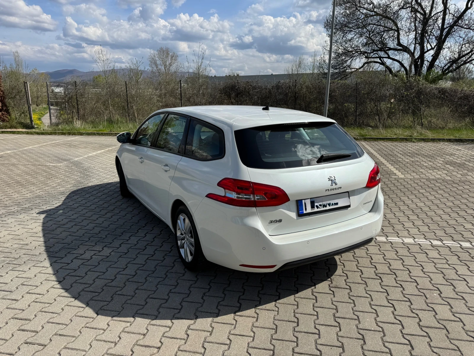 Peugeot 308 SW HDI AUTOMATIC , снимка 6 - Автомобили и джипове - 54232698