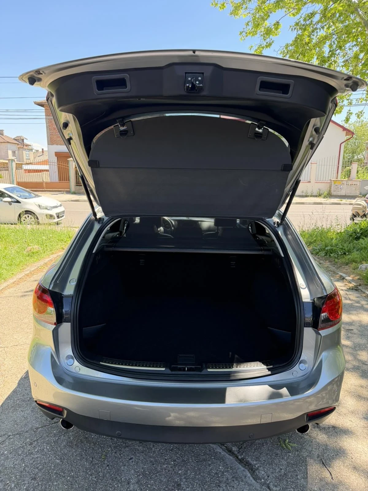 Mazda 6 2.2 DIESEL AUSTRIA, снимка 9 - Автомобили и джипове - 54593534