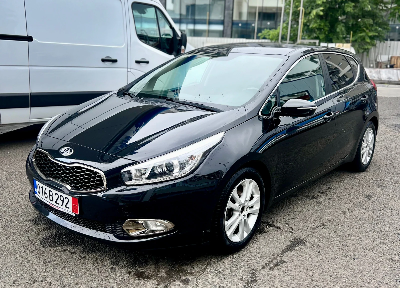 Kia Ceed 1.6i ��������� | Mobile.bg � ����������� 2