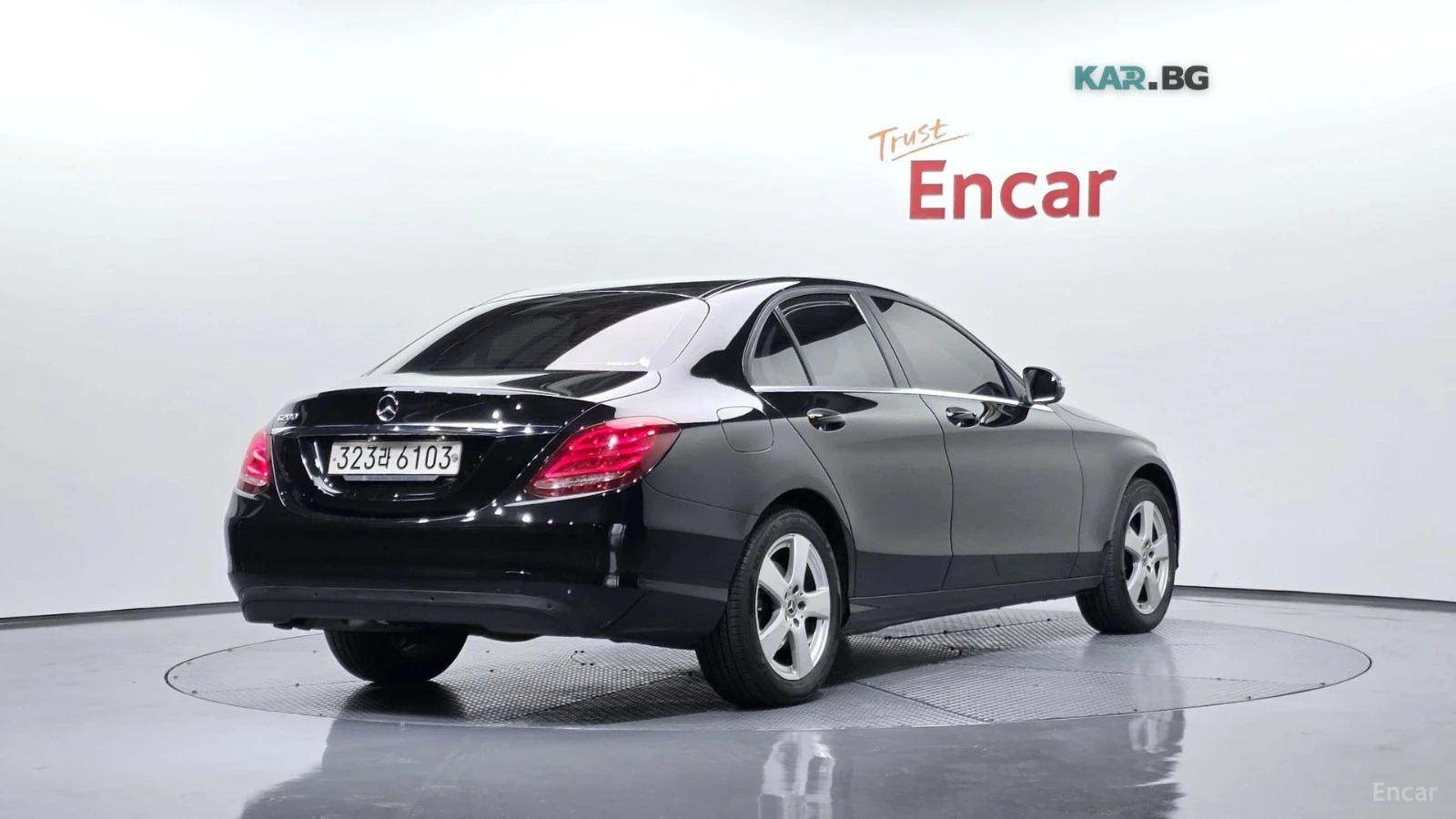 Mercedes-Benz C 200 КОЖА* ПАНО* ОБДУХВ* 360, снимка 2 - Автомобили и джипове - 55014455