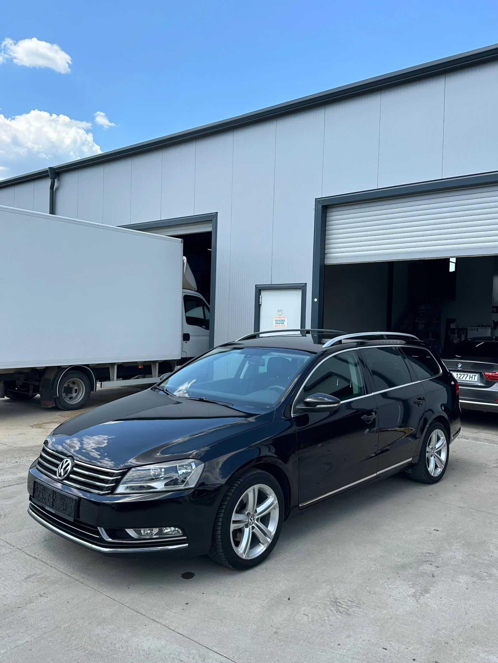 VW Passat 2.0TDI DSG Highline, снимка 2 - Автомобили и джипове - 56213846