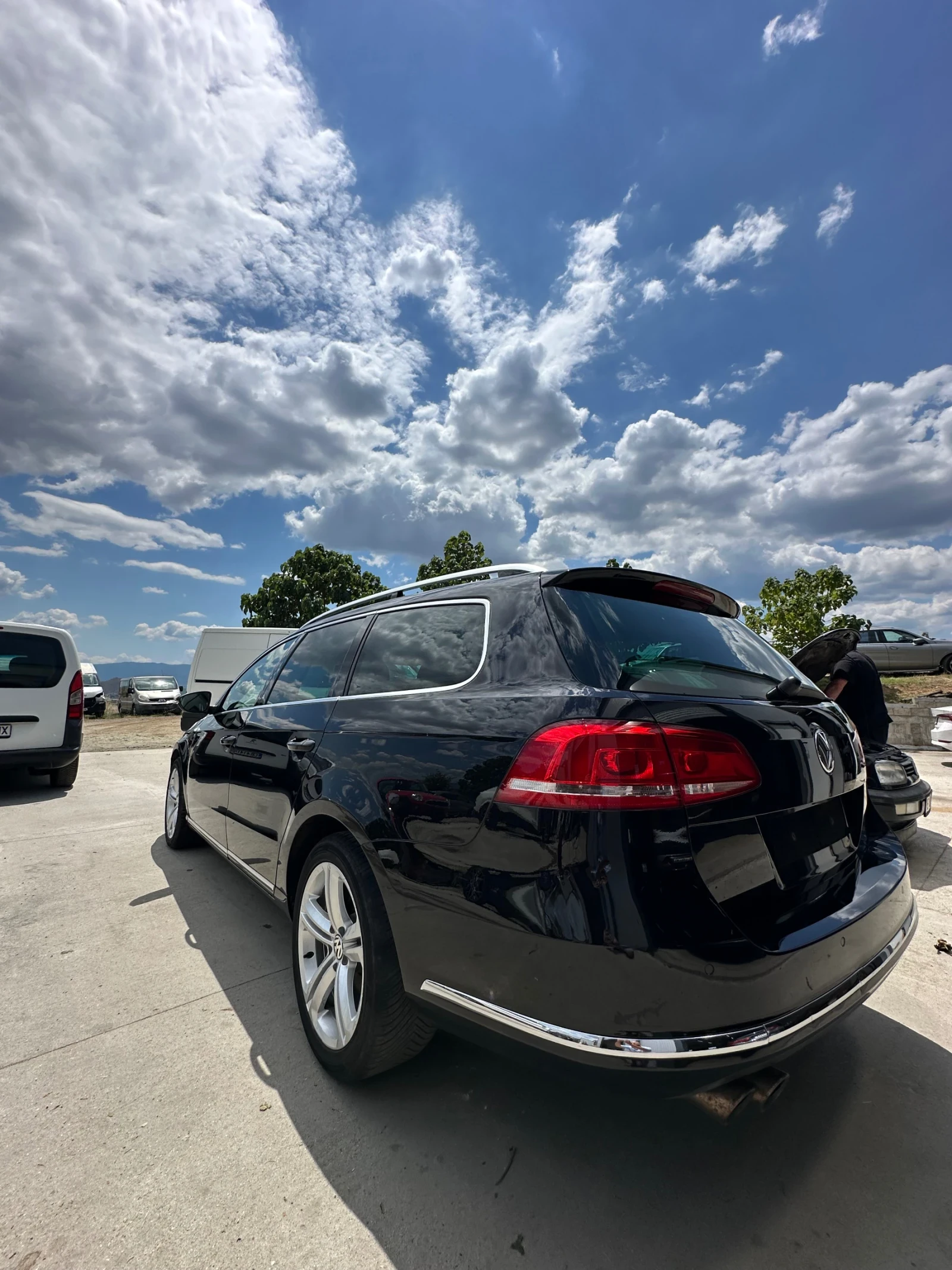 VW Passat 2.0TDI DSG Highline, снимка 10 - Автомобили и джипове - 55410114