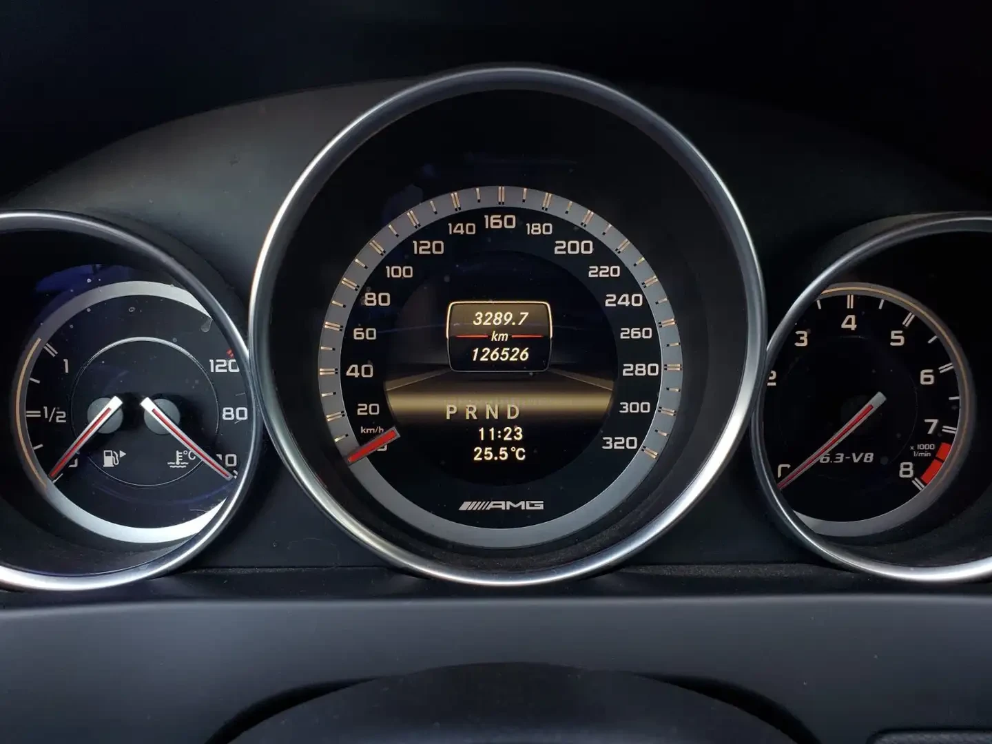 Mercedes-Benz C 63 AMG 6.2* V8* FACELIFT* DESIGNO* CARBON* , снимка 9 - Автомобили и джипове - 55612317