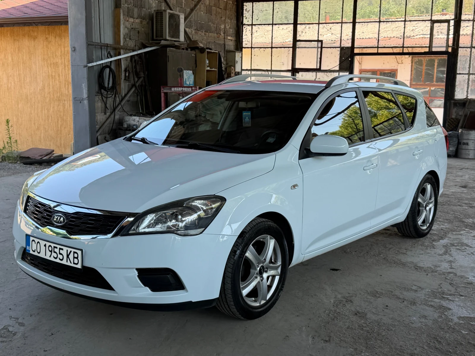 Kia Ceed FACELIFT НОВА, снимка 8 - Автомобили и джипове - 55684006